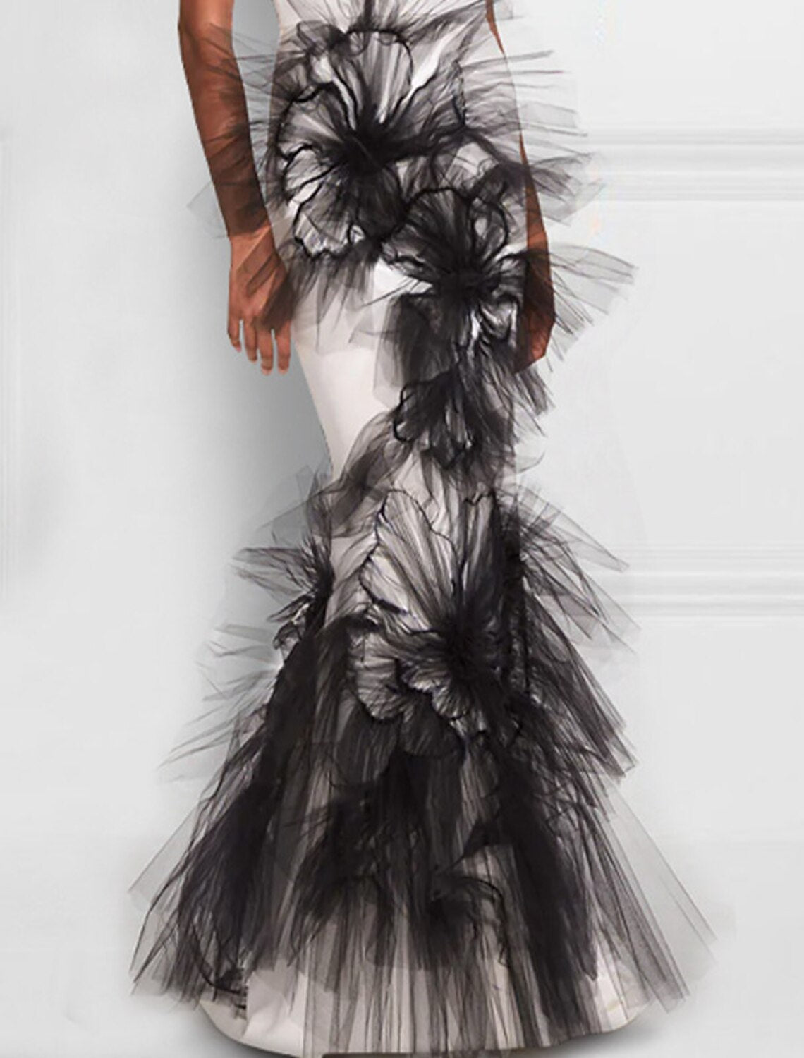 Mermaid V-Neck Sleeveless Applique Floor-Length Evening Gown - Chloe Dress