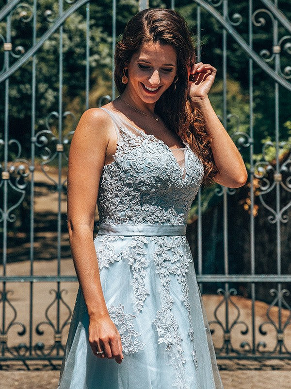 A-Line Tulle Sleeveless Applique Mini Homecoming Dress - Chloe Dress