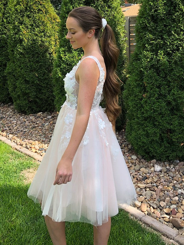 A-Line V-Neck Tulle Sleeveless Applique Mini Homecoming Dress - Chloe Dress
