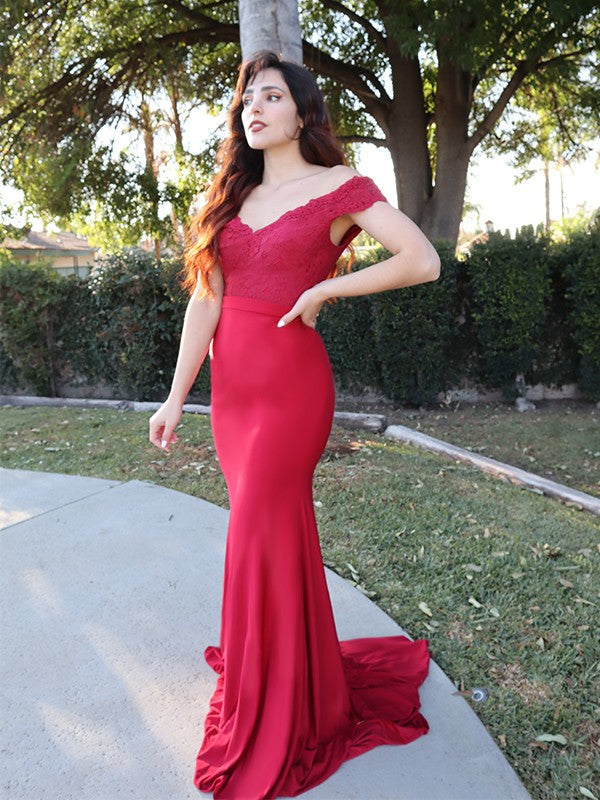 Mermaid Lace Sleeveless Train Dress - Chloe Dress