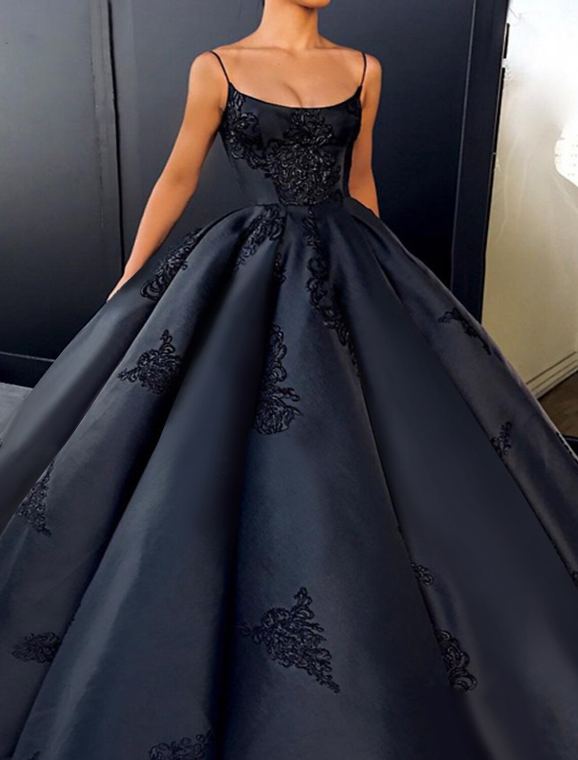 A-Line Spaghetti Strap Lace Sleeveless Applique Floor-Length Prom Dress - Chloe Dress