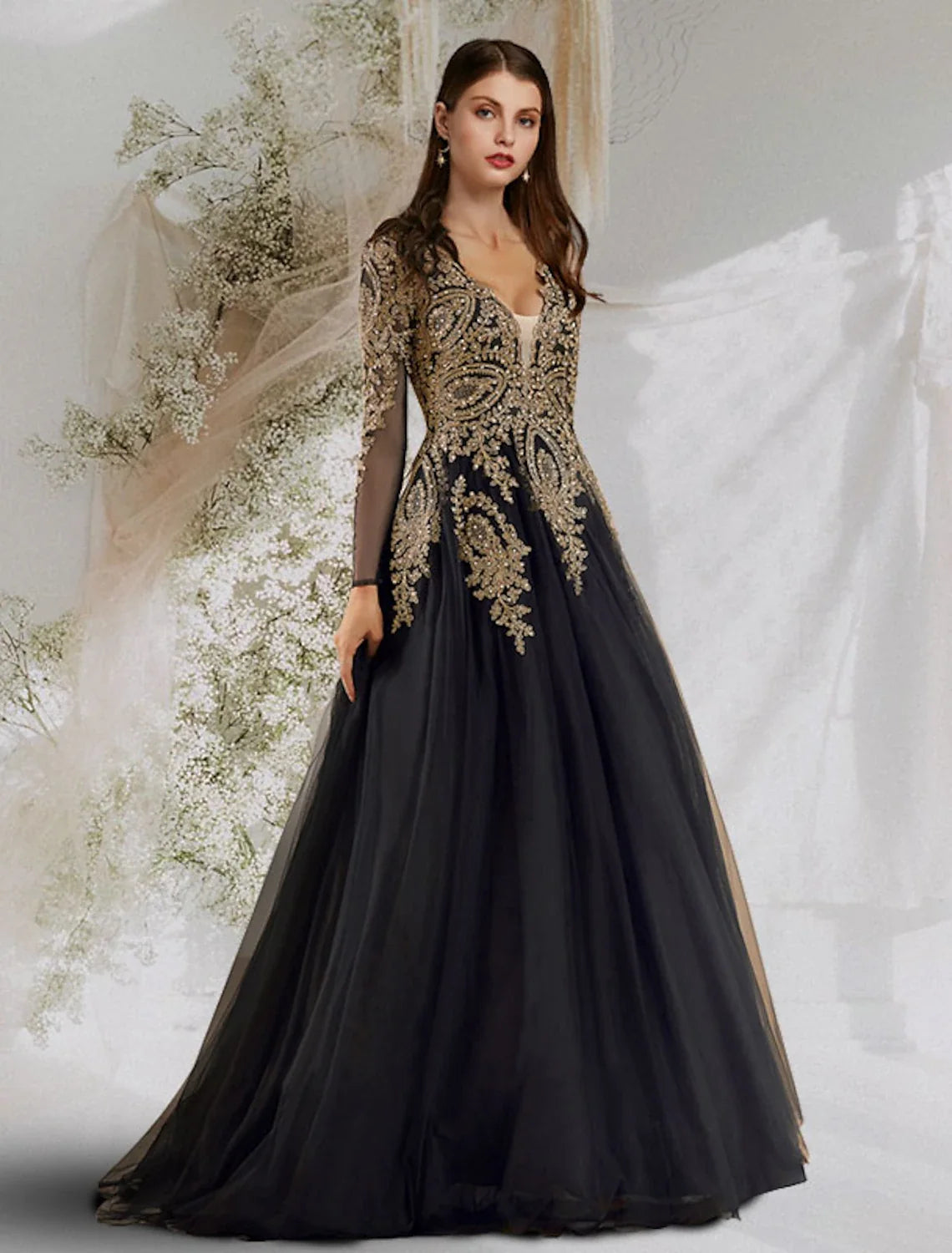 Ball Gown V-Neck Tulle Long Sleeve Applique Floor-Length Evening Gown - Chloe Dress