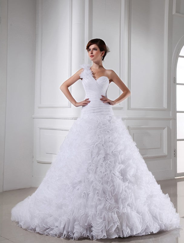 Ball Gown Sweetheart Organza Sleeveless Wedding Gown - Chloe Dress