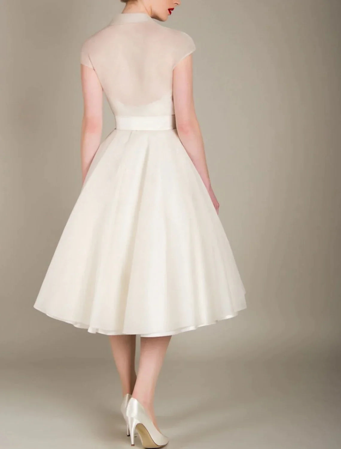 A-Line V-Neck Tulle Sleeveless Knee-Length Wedding Dress - Chloe Dress