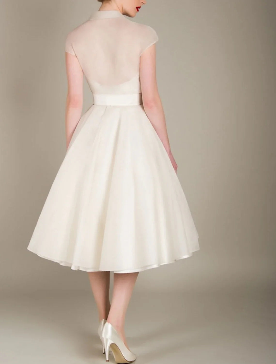 A-Line V-Neck Tulle Sleeveless Knee-Length Cocktail Dress - Chloe Dress