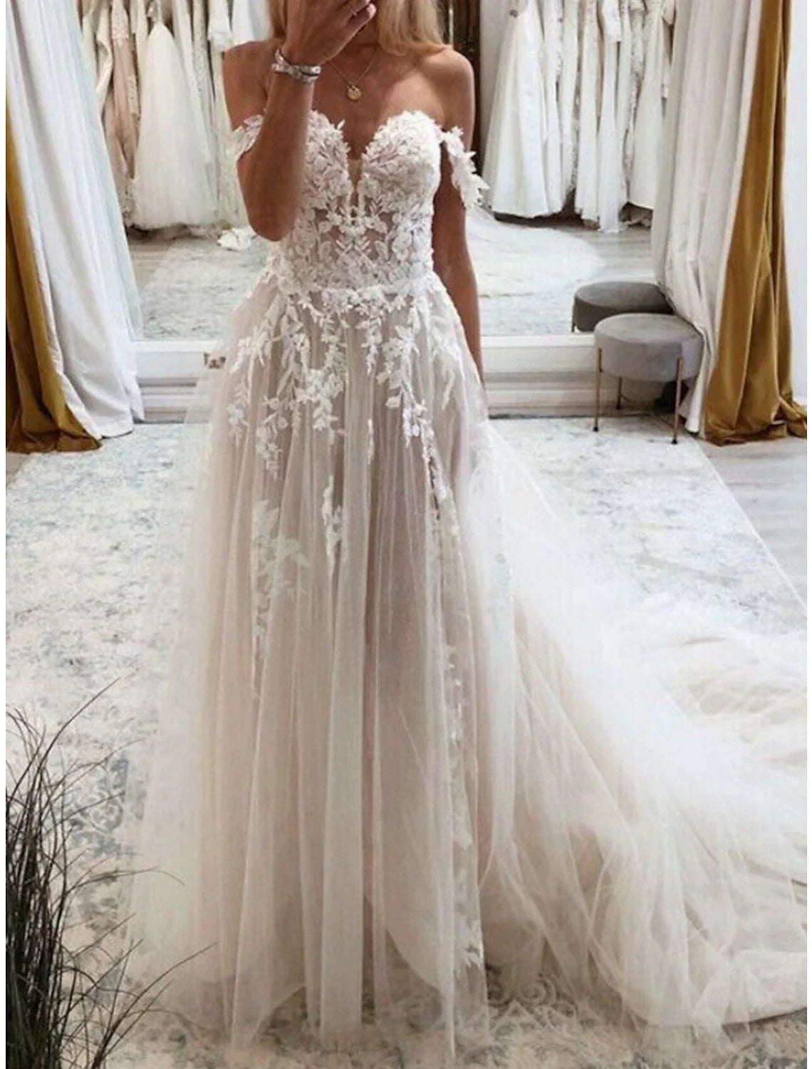 A-Line Sweetheart Lace Sleeveless Pleated Wedding Gown - Chloe Dress