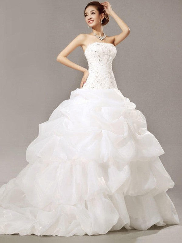 Ball Gown Strapless Lace Sleeveless Pleated Wedding Gown - Chloe Dress