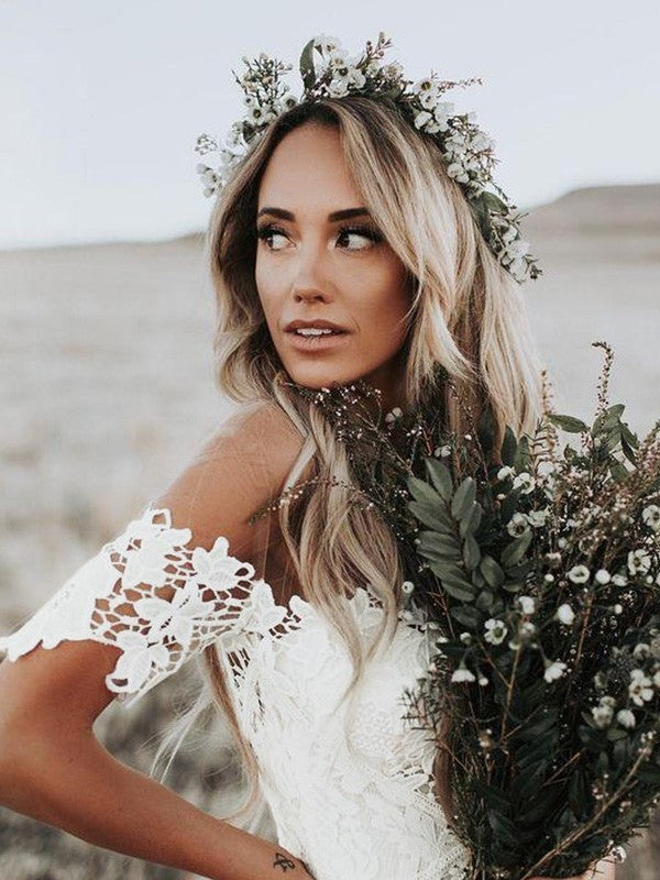 Mermaid Lace Short Sleeve Train Mini Wedding Dress - Chloe Dress
