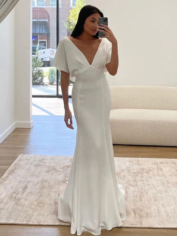 Sheath V-Neck Short Sleeve Train Mini Wedding Dress - Chloe Dress