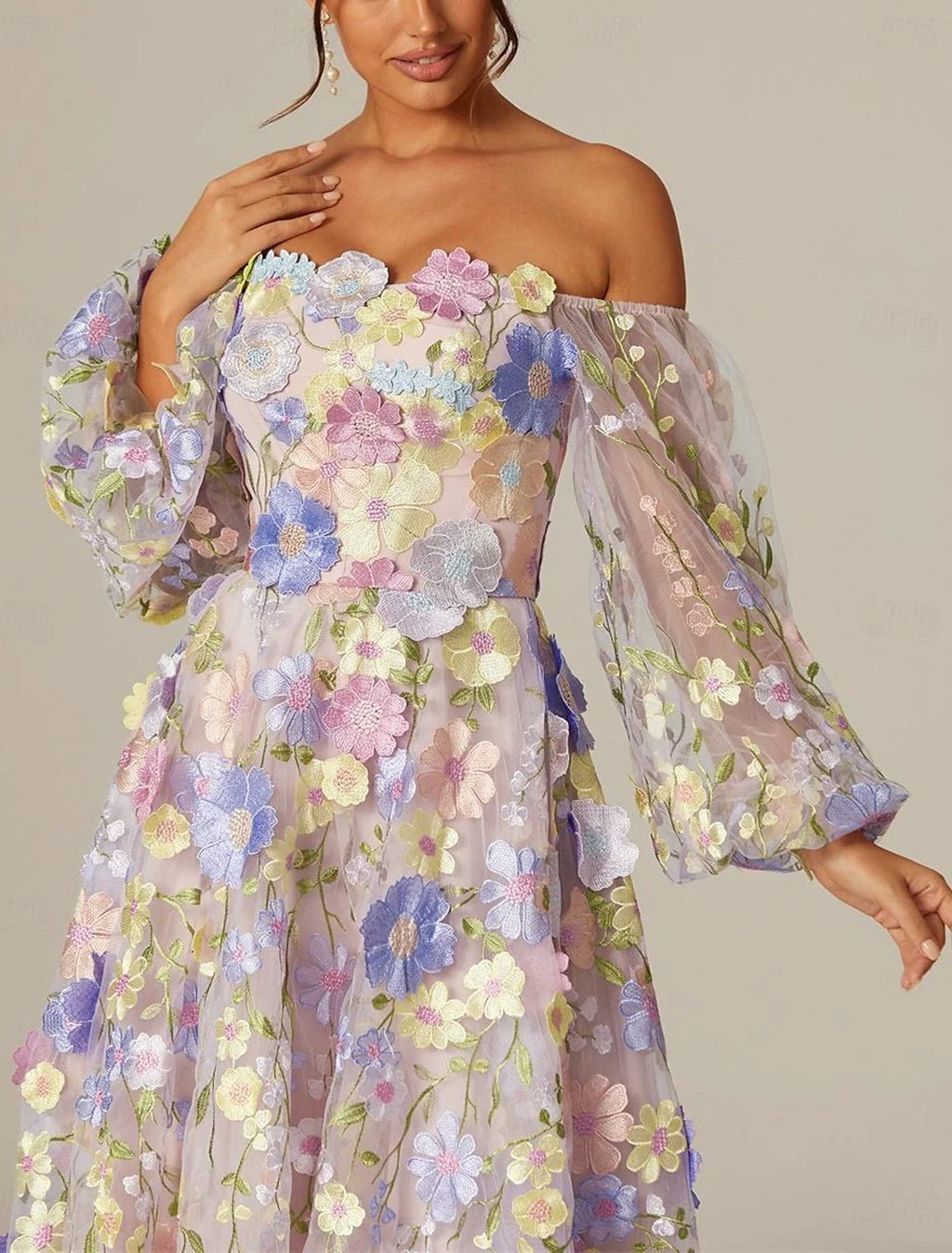A-Line Square Neck Tulle Long Sleeve Applique Tea-Length Prom Dress - Chloe Dress
