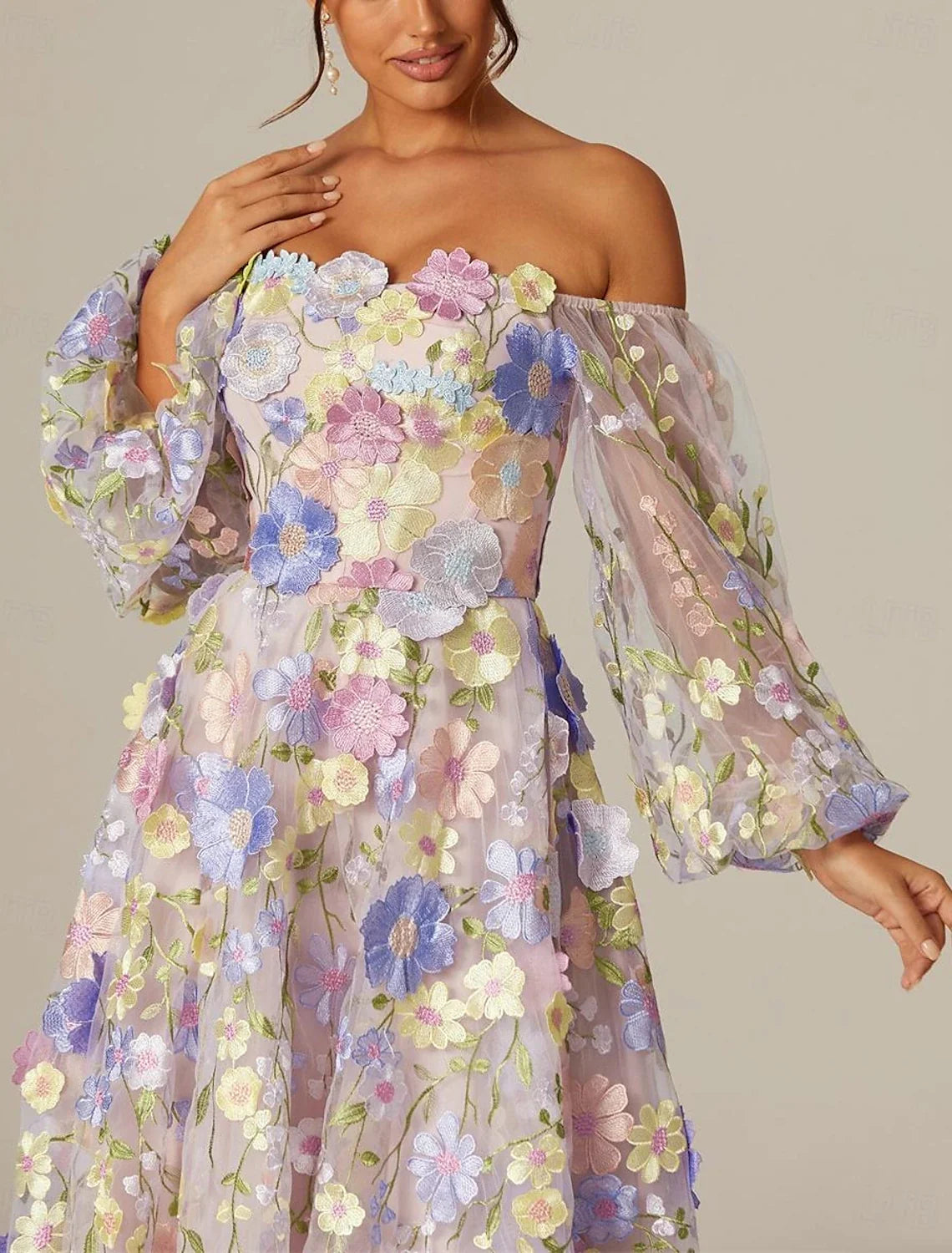 A-Line Square Neck Tulle Long Sleeve Applique Tea-Length Prom Dress - Chloe Dress