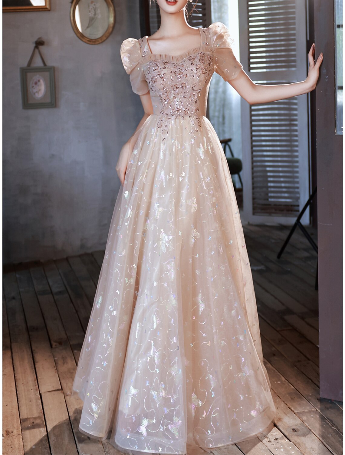 A-Line Sweetheart Satin Applique Floor-Length Prom Dress - Chloe Dress