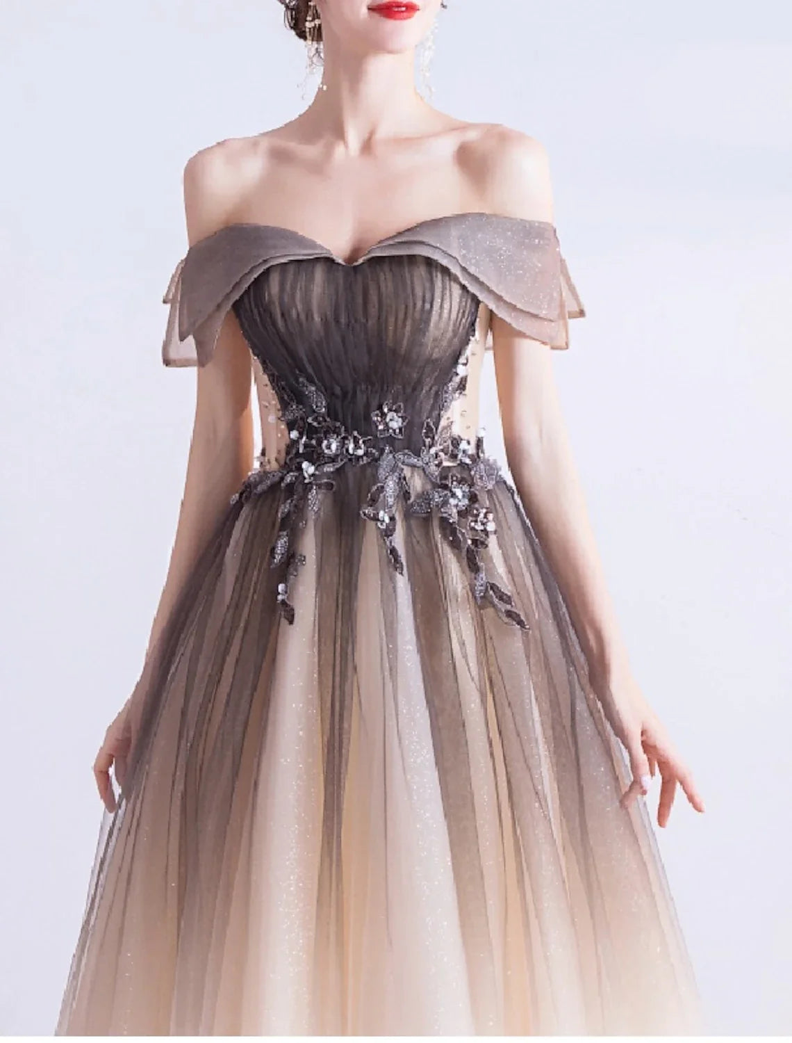 Ball Gown Off-Shoulder Tulle Sleeveless Applique Floor-Length Prom Gown - Chloe Dress