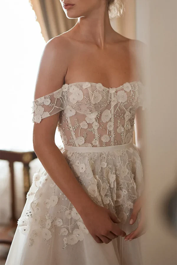 Sweetheart Lace Train Wedding Dress - Chloe Dress