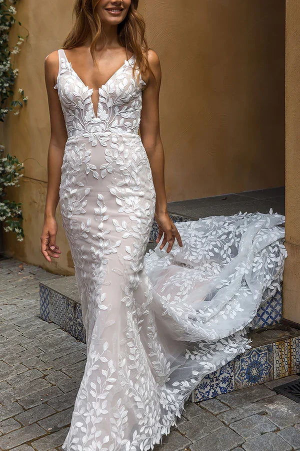 V-Neck Lace Wedding Dress - Chloe Dress