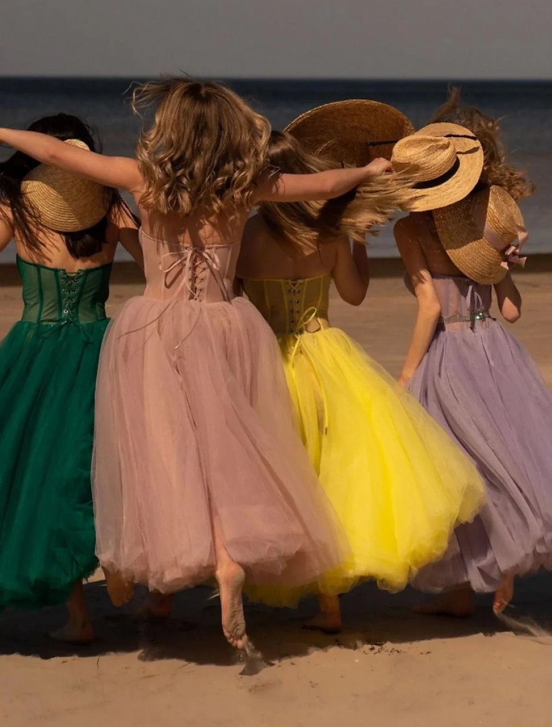 Black A-Line Sweetheart Tulle Sleeveless Pleated Tea-Length Prom Dress - Chloe Dress