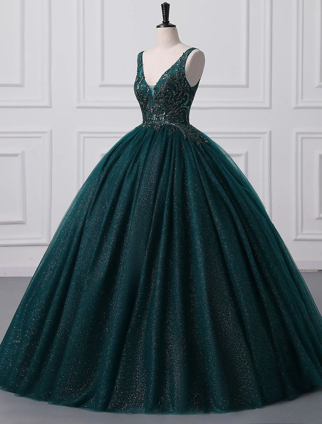 Ball Gown V-Neck Tulle Sleeveless Applique Floor-Length Prom Gown - Chloe Dress