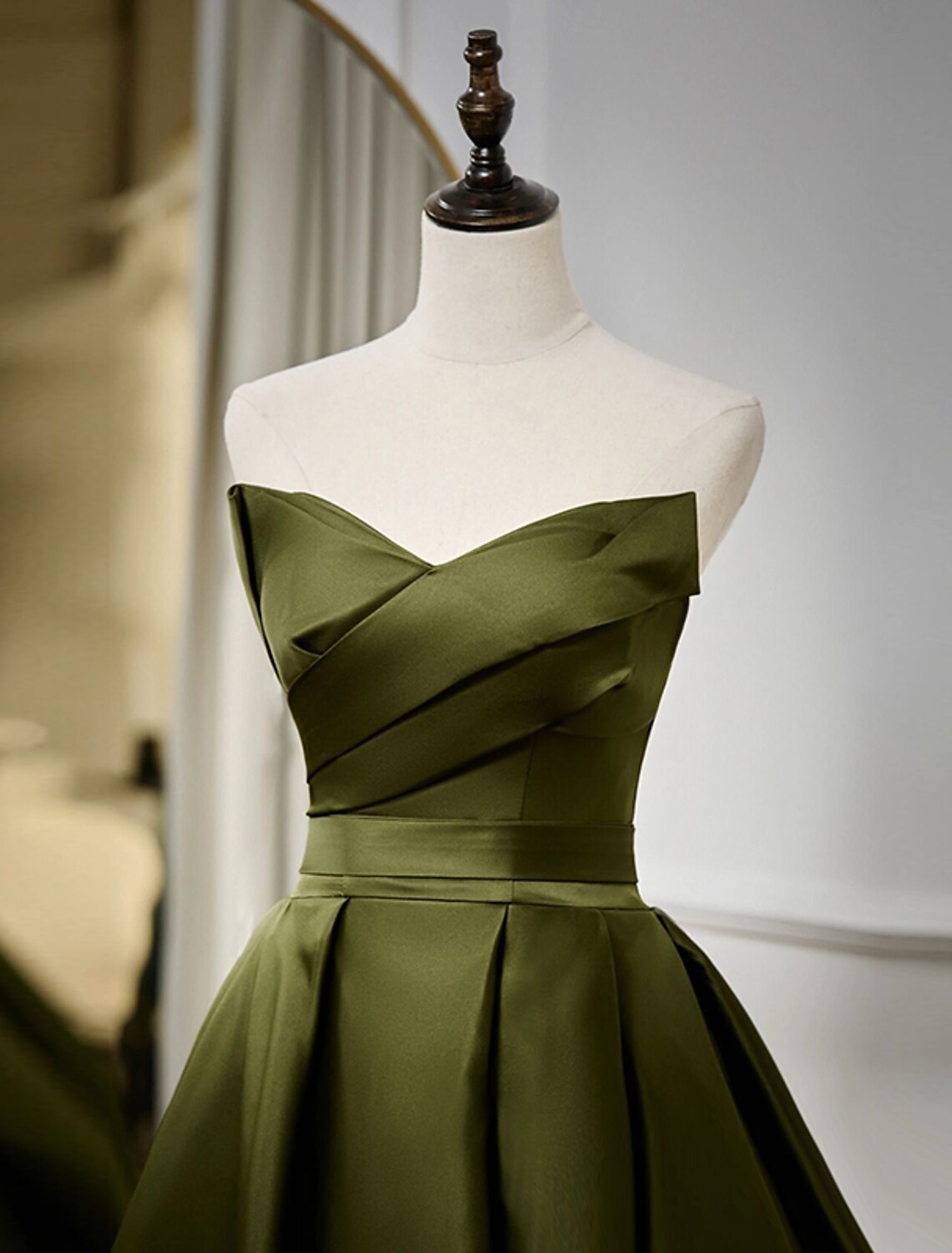 A-Line Strapless Satin Sleeveless Pleated Floor-Length Evening Gown - Chloe Dress