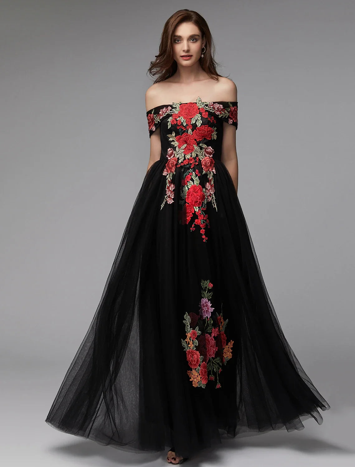 A-Line Off-Shoulder Tulle Sleeveless Applique Floor-Length Prom Dress - Chloe Dress