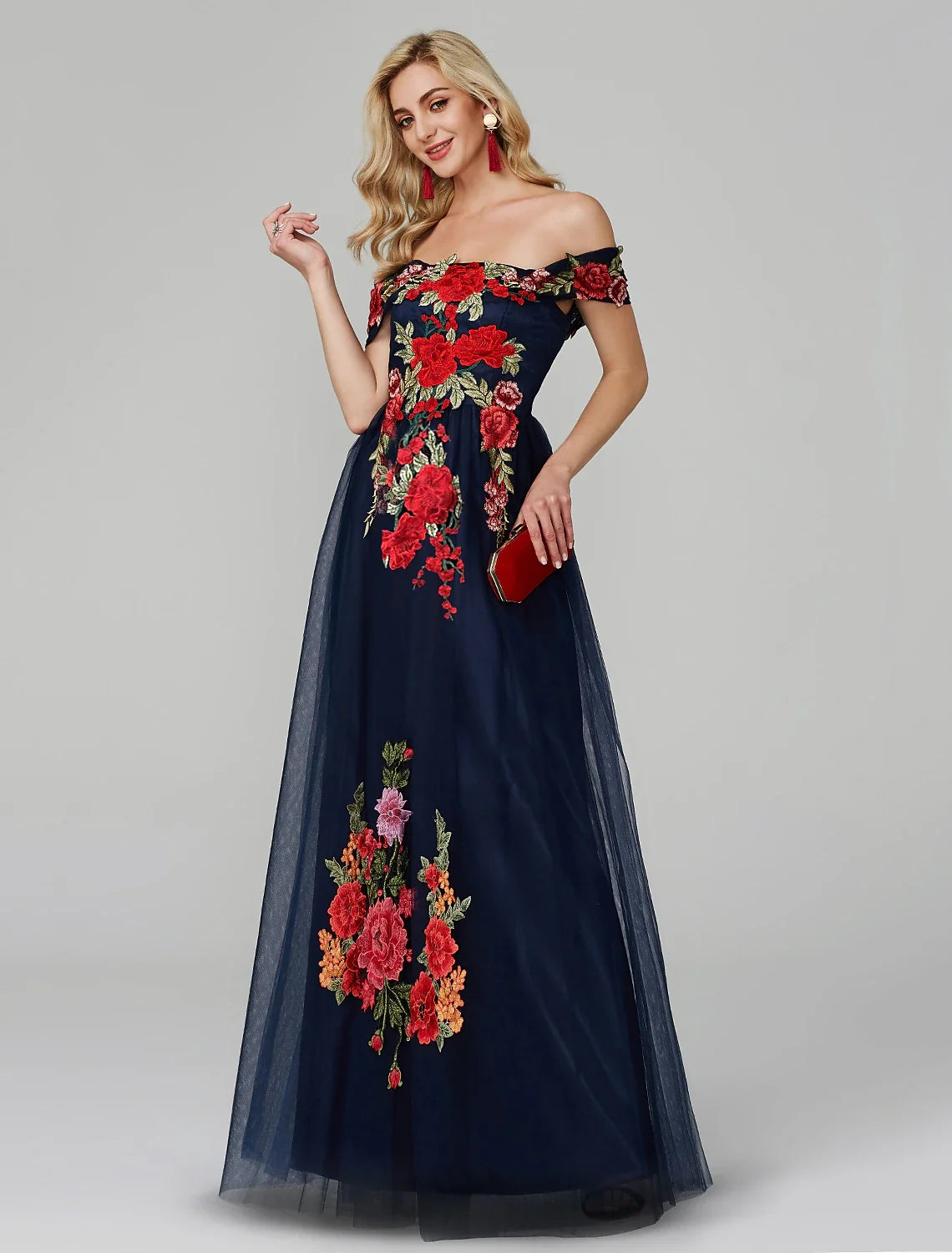 A-Line Off-Shoulder Tulle Sleeveless Applique Floor-Length Prom Dress - Chloe Dress
