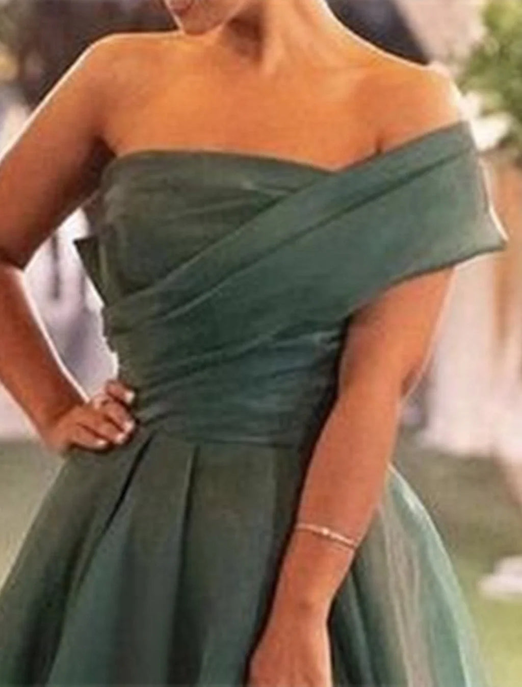 Green A-Line One-Shoulder Organza Short Sleeve High Slit Mini Evening Gown - Chloe Dress