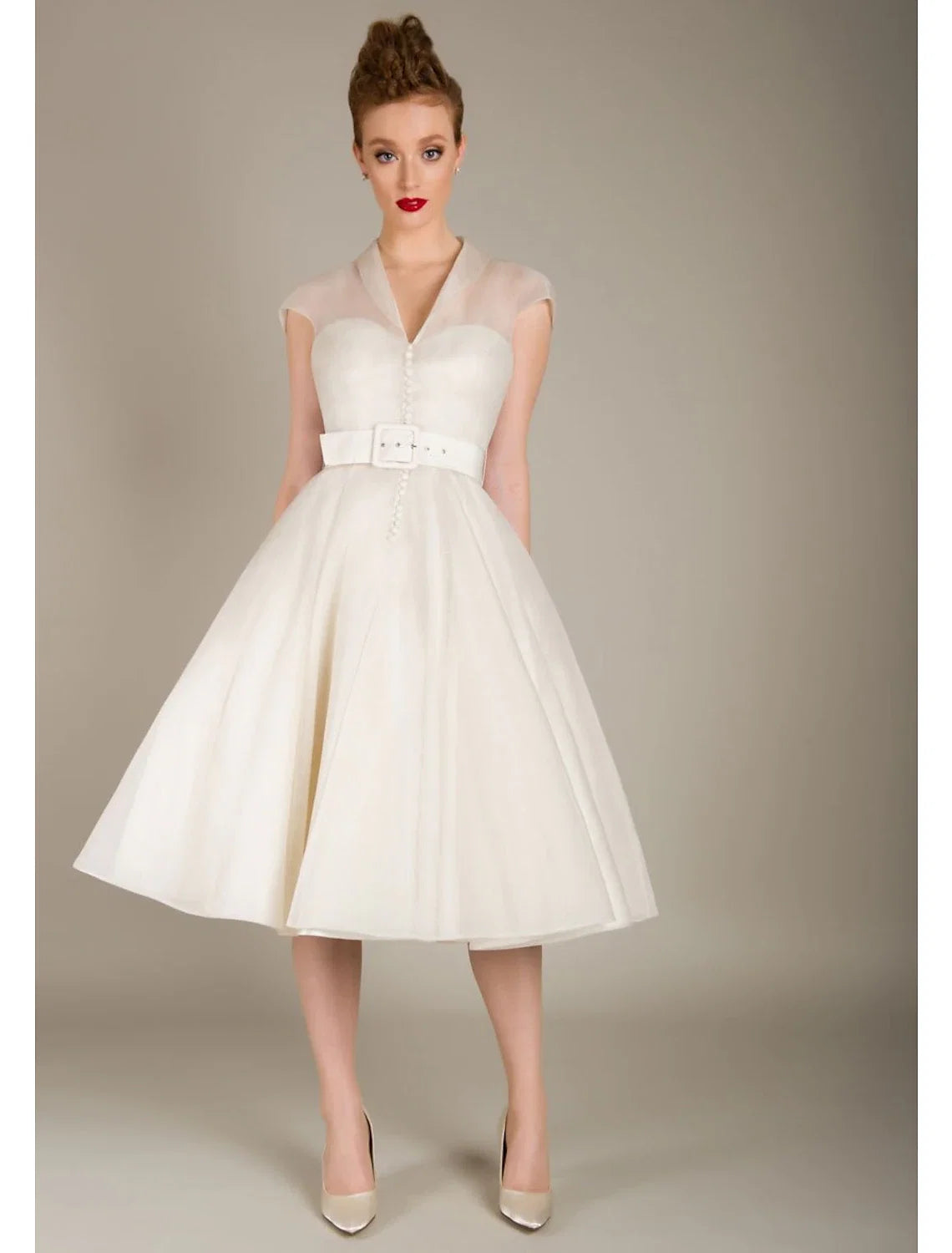 A-Line V-Neck Tulle Sleeveless Knee-Length Cocktail Dress - Chloe Dress