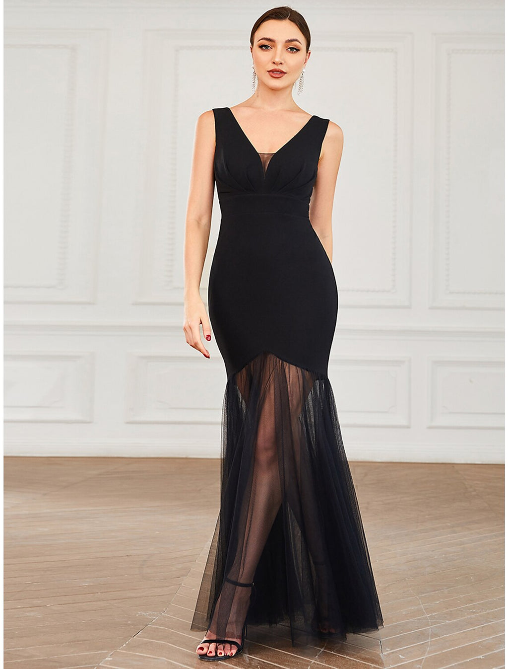 Mermaid V-Neck Tulle Sleeveless Floor-Length Evening Gown - Chloe Dress