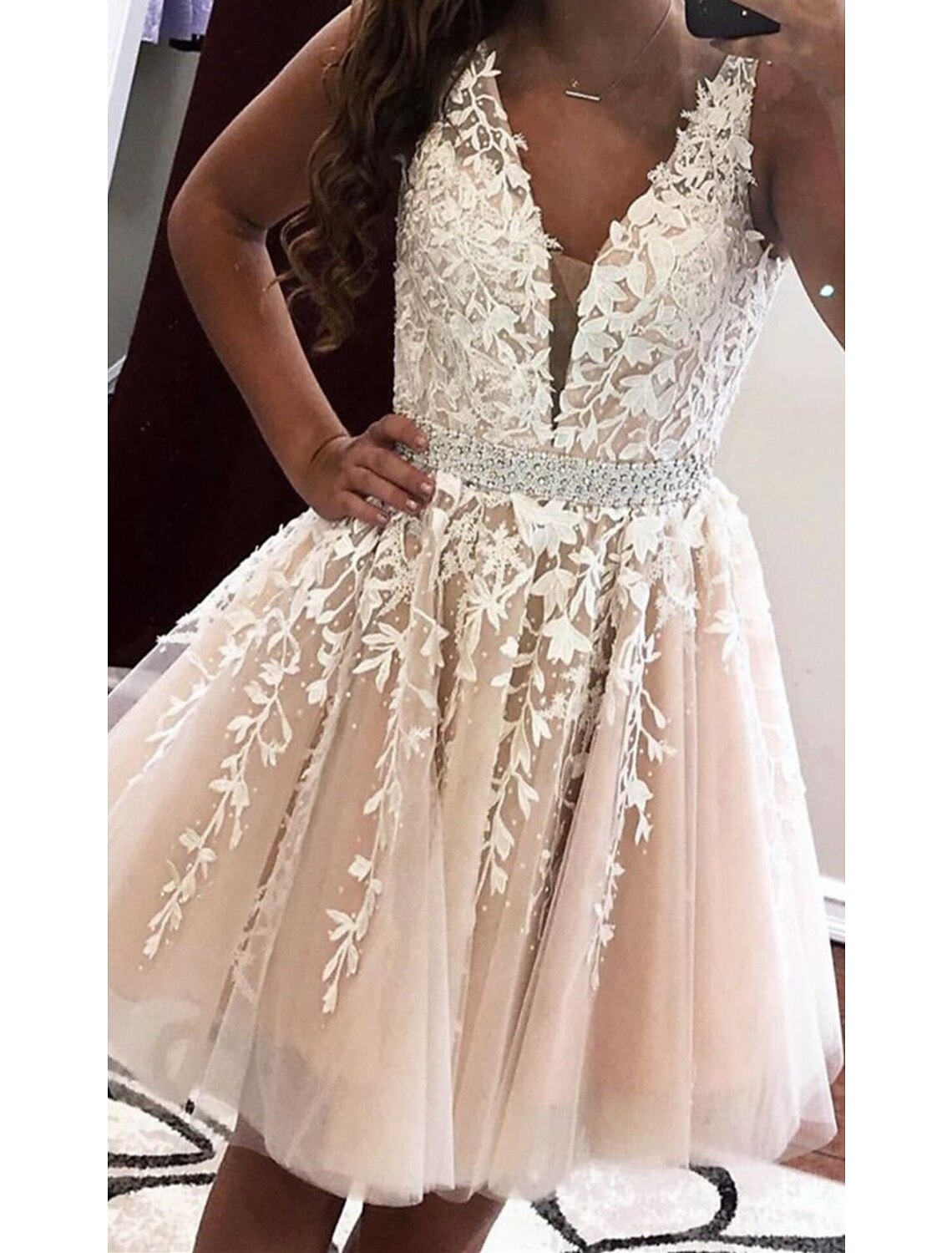 A-Line V-Neck Tulle Sleeveless Applique Mini Cocktail Dress - Chloe Dress