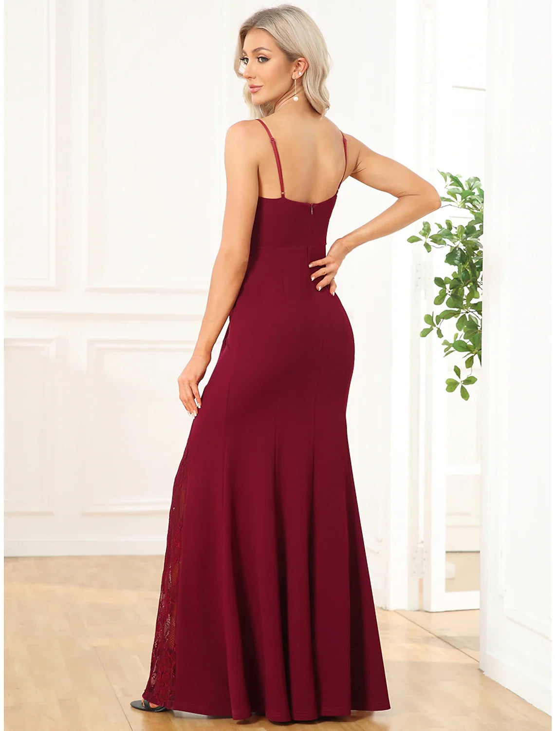 Mermaid V-Neck Polyester Sleeveless High Slit Floor-Length Evening Gown - Chloe Dress
